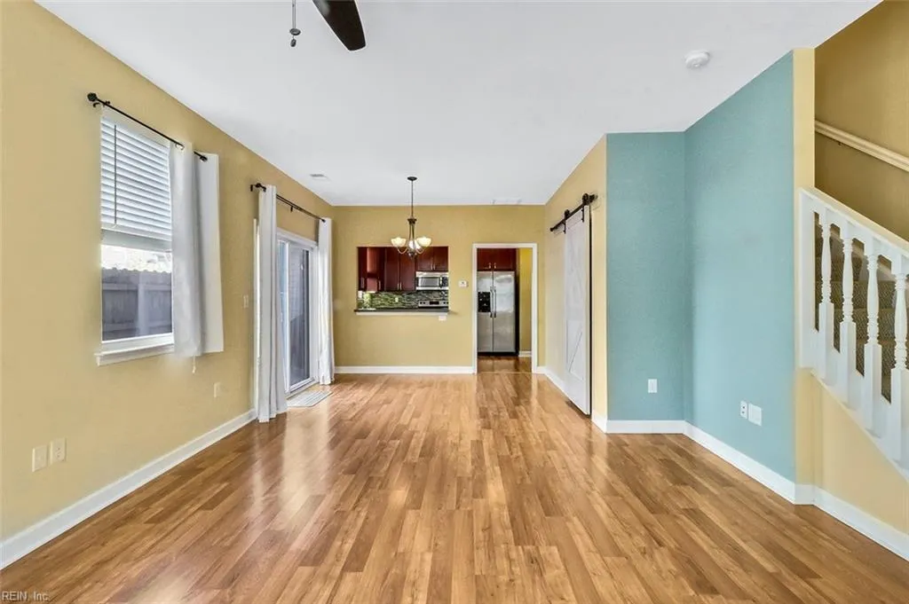 Chesapeake, Virginia 23320, United States, 2 Bedrooms Bedrooms, ,3 BathroomsBathrooms,Residential,Pending,12316