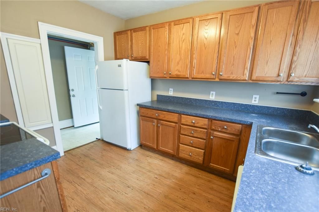 Photo of 201 Park Road #B, Suffolk, VA 23434 (MLS # 10628267)