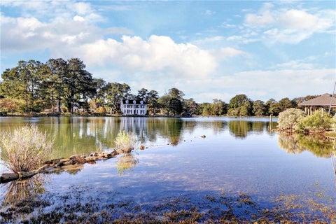 Photo of 4 Hamilton Circle, Poquoson, VA 23662 (MLS # 10659074)