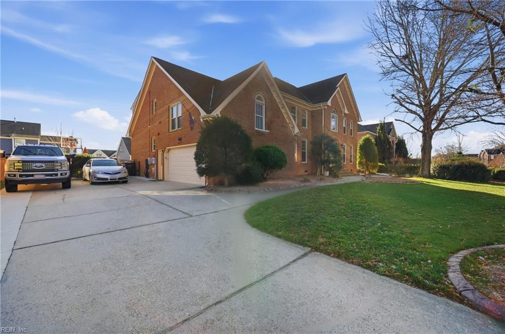 Photo of 1137 Kingsbury Drive, Chesapeake, VA 23322 (MLS # 10618797)