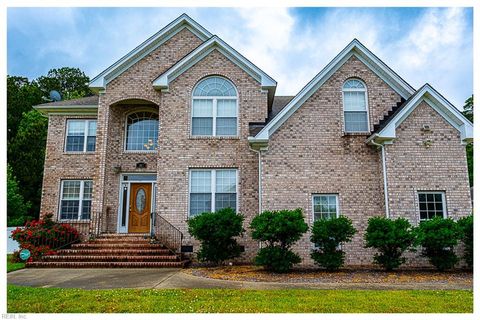 100 Golden Sunset LN Suffolk VA 23435