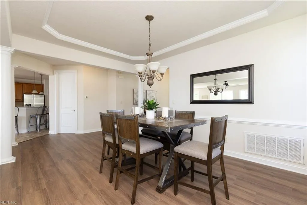 Chesapeake, Virginia 23323, United States, 4 Bedrooms Bedrooms, ,4 BathroomsBathrooms,Residential,Pending,120864