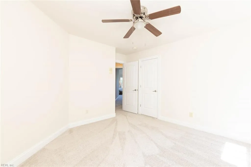 Chesapeake, Virginia 23323, United States, 4 Bedrooms Bedrooms, ,4 BathroomsBathrooms,Residential,Pending,120864