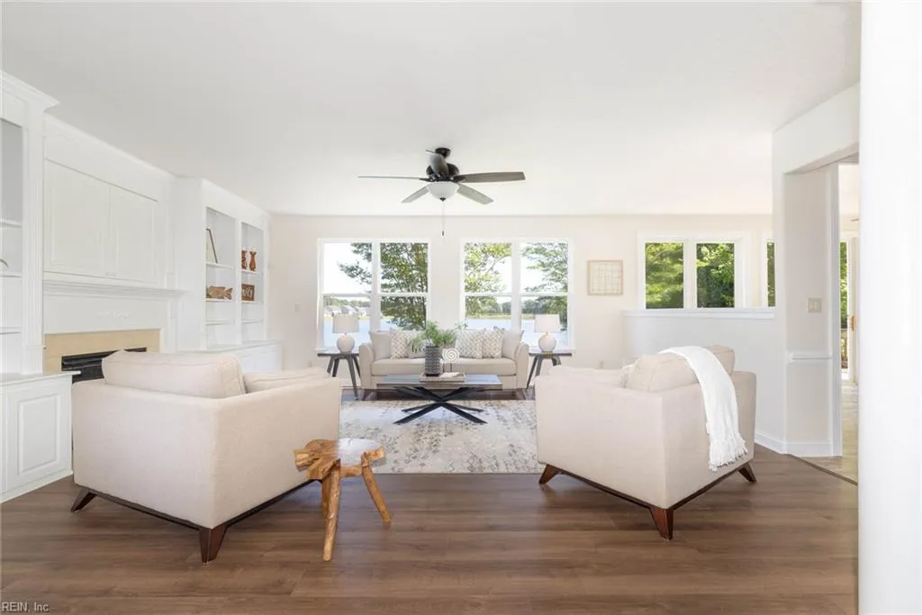 Chesapeake, Virginia 23323, United States, 4 Bedrooms Bedrooms, ,4 BathroomsBathrooms,Residential,Pending,120864