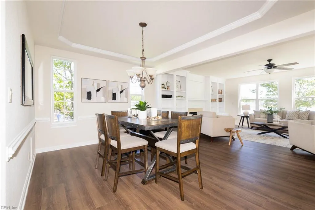 Chesapeake, Virginia 23323, United States, 4 Bedrooms Bedrooms, ,4 BathroomsBathrooms,Residential,Pending,120864