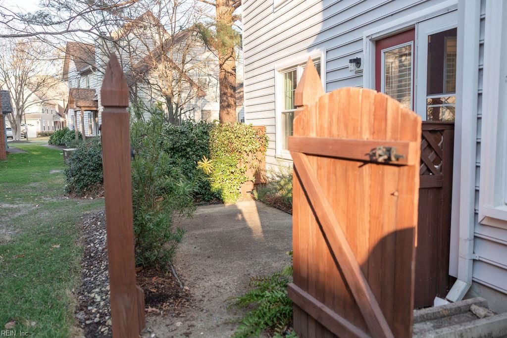Photo of 884 Rivanna River Reach #Reach, Chesapeake, VA 23320 (MLS # 10614858)