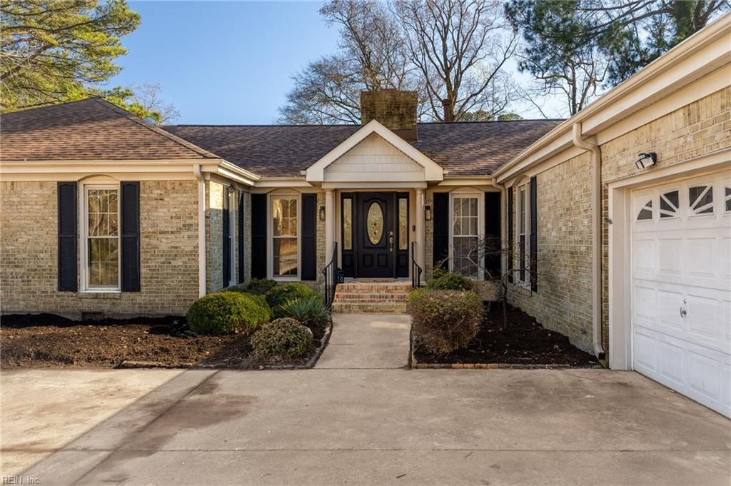 Photo of 2800 Ashwood Drive, Chesapeake, VA 23321 (MLS # 10614040)