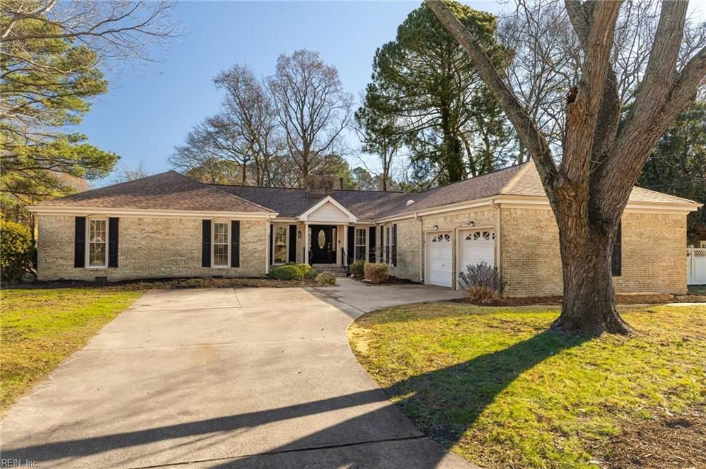 Photo of 2800 Ashwood Drive, Chesapeake, VA 23321 (MLS # 10614040)