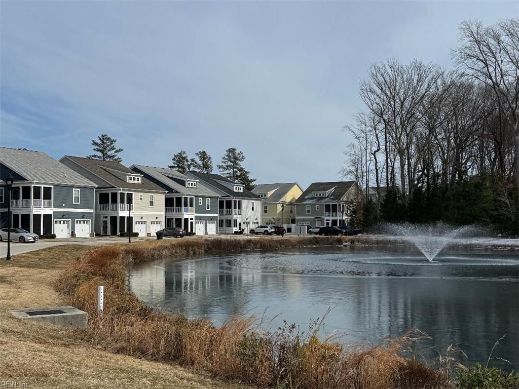 Photo of 107 Mainsail Loop #2, Yorktown, VA 23693 (MLS # 10618335)