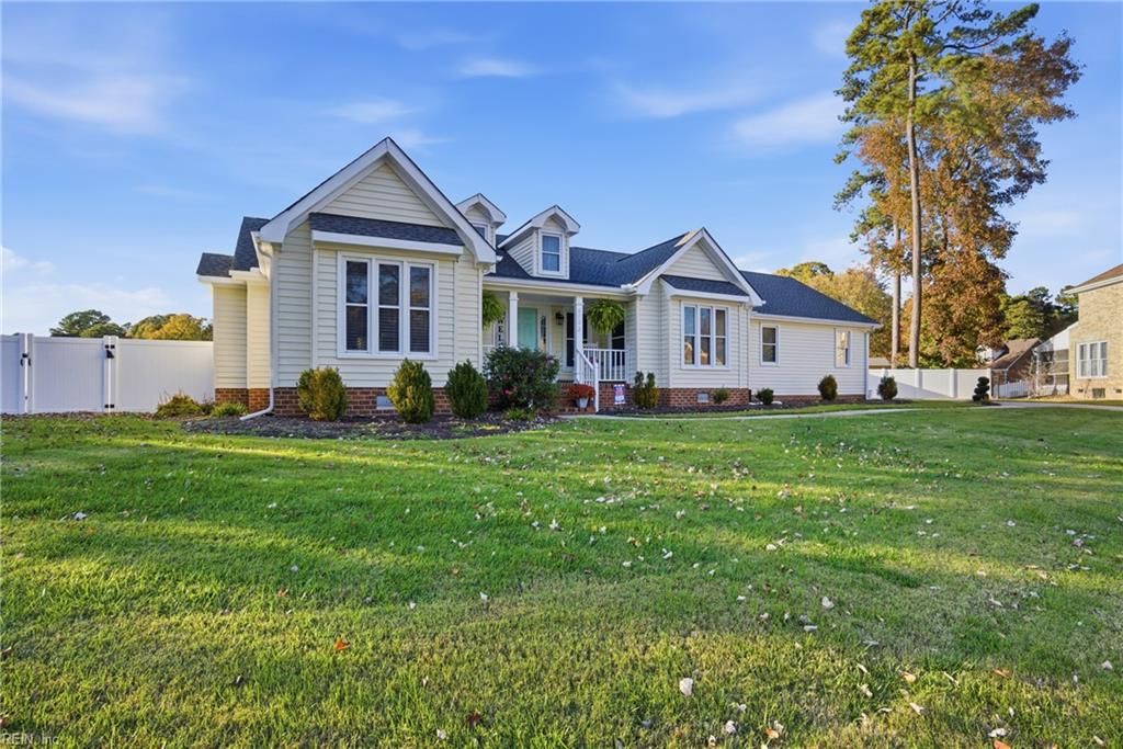 Photo of 4732 Goshawk Drive, Chesapeake, VA 23321 (MLS # 10611959)