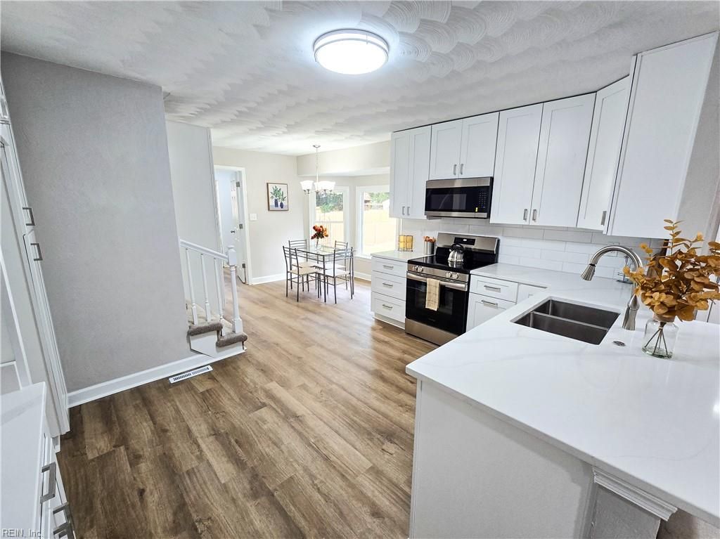 Photo of 228 Oakengate Turn, Virginia Beach, VA 23462 (MLS # 10613113)