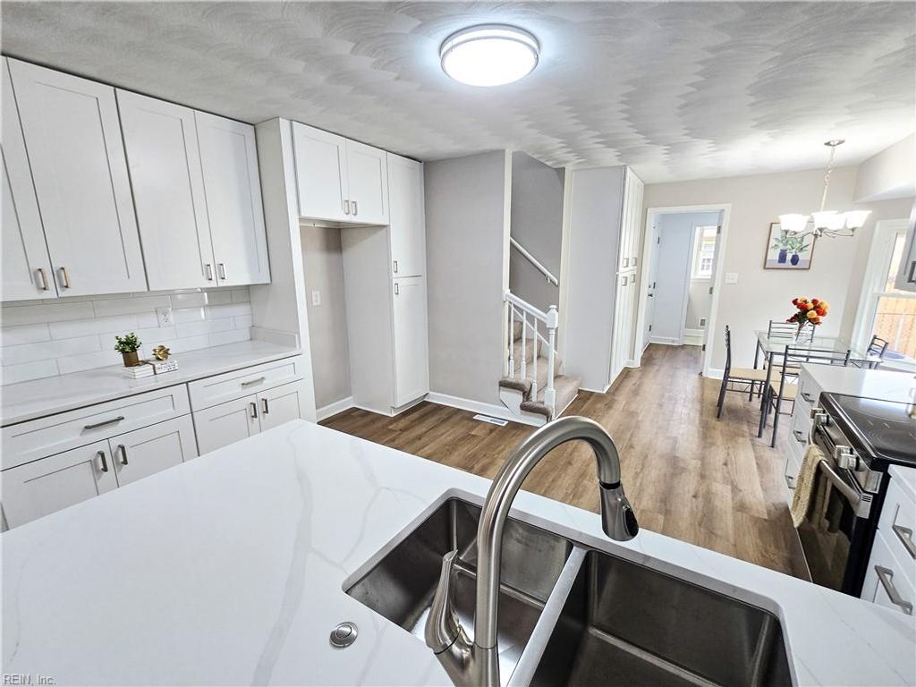 Photo of 228 Oakengate Turn, Virginia Beach, VA 23462 (MLS # 10613113)