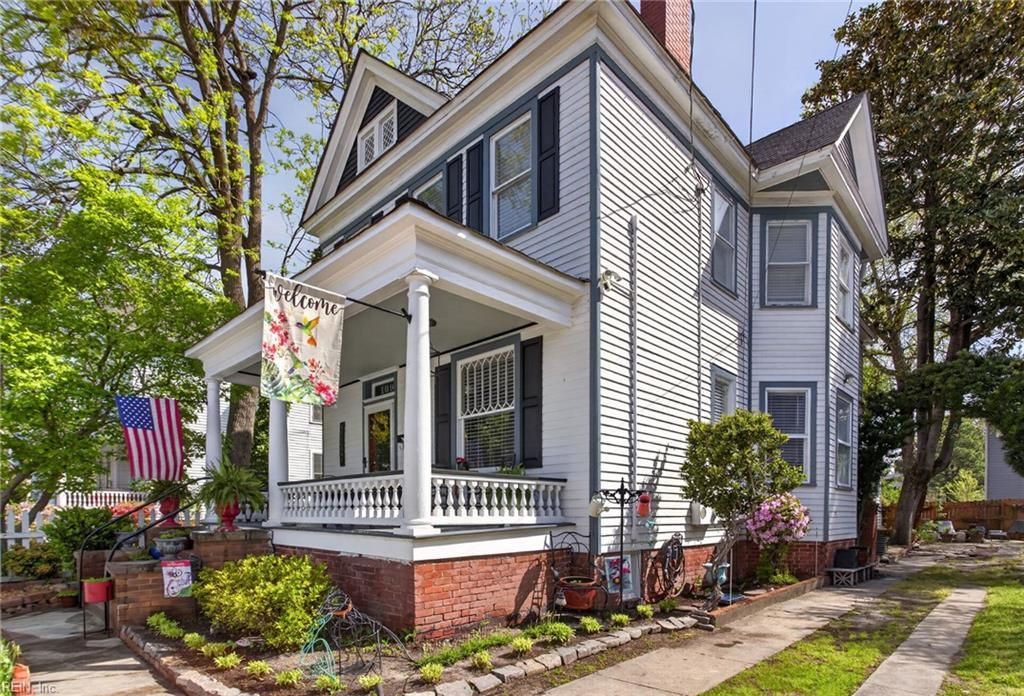 Photo of 109 Riverview Avenue, Portsmouth, VA 23704 (MLS # 10629117)