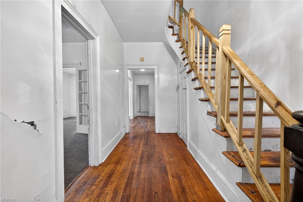 Photo of 109 St James Avenue, Suffolk, VA 23434 (MLS # 10620014)