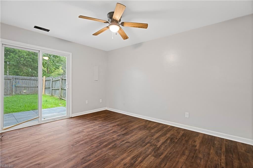 Photo of 1302 Elk Court, Virginia Beach, VA 23464 (MLS # 10645164)
