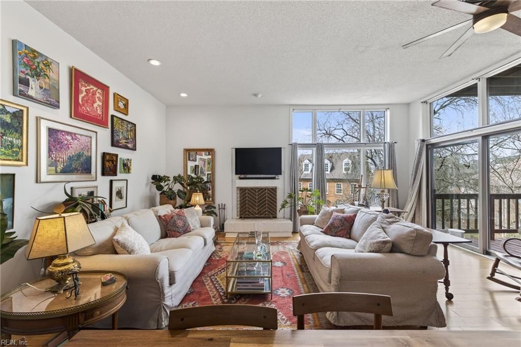 Photo of 696 Mowbray Arch #440, Norfolk, VA 23507 (MLS # 10625412)