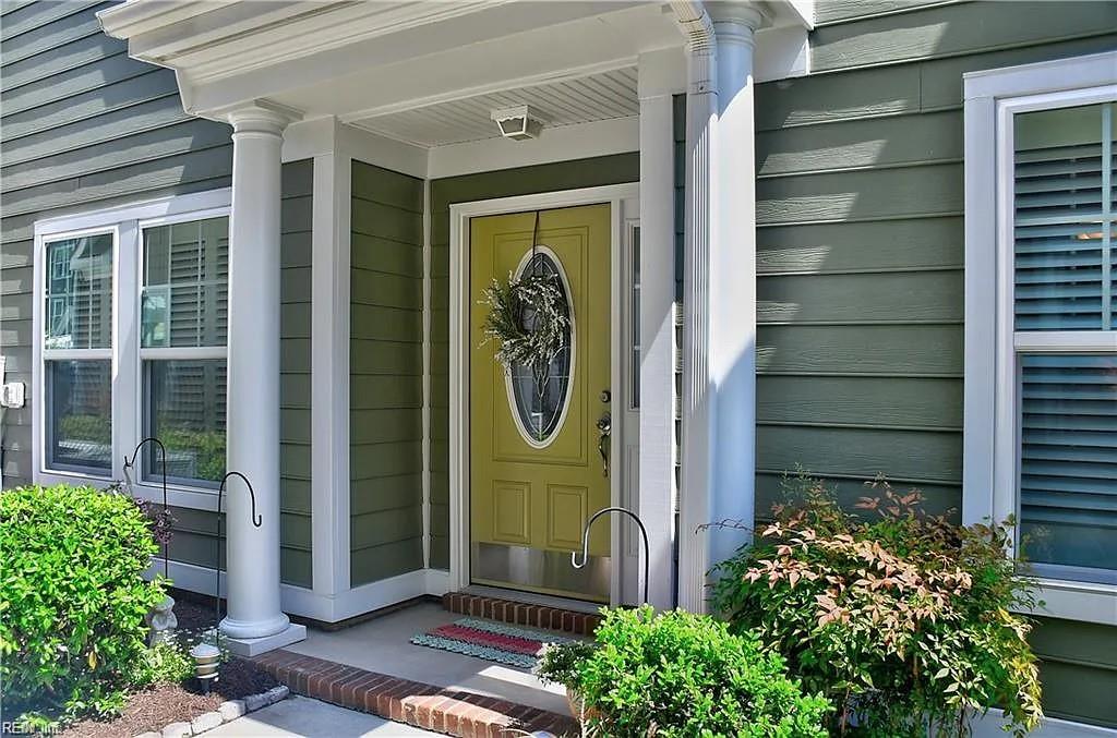 212 Stowe DR