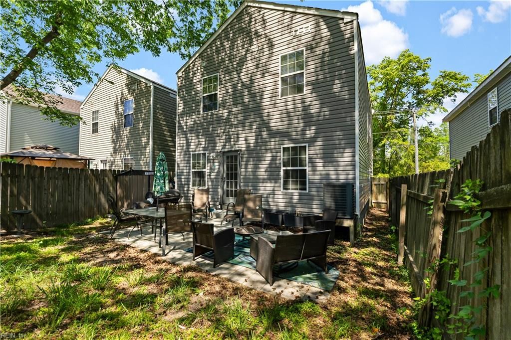 Photo of 1016 Middle Street, Chesapeake, VA 23324 (MLS # 10630445)