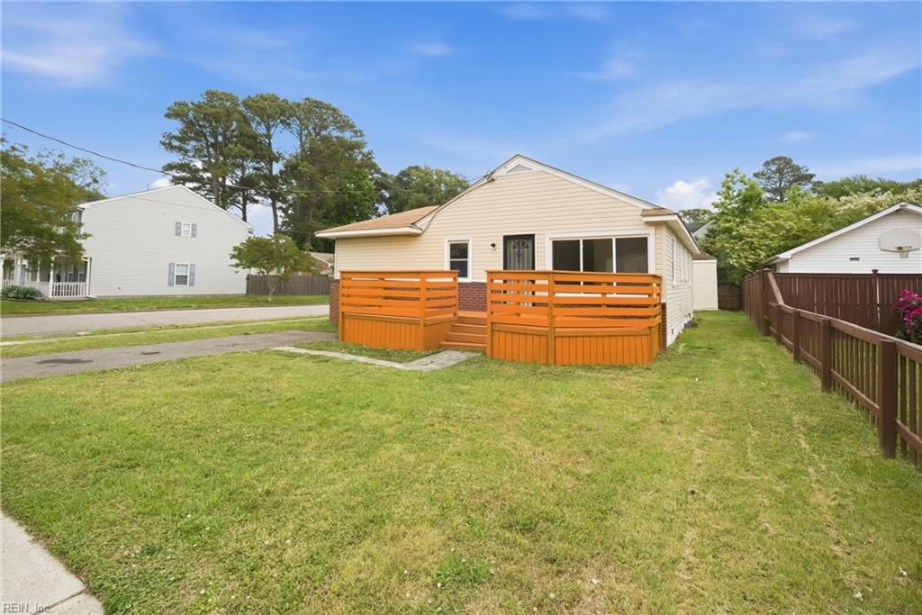 Photo of 1120 Clarence Street, Norfolk, VA 23502 (MLS # 10632606)