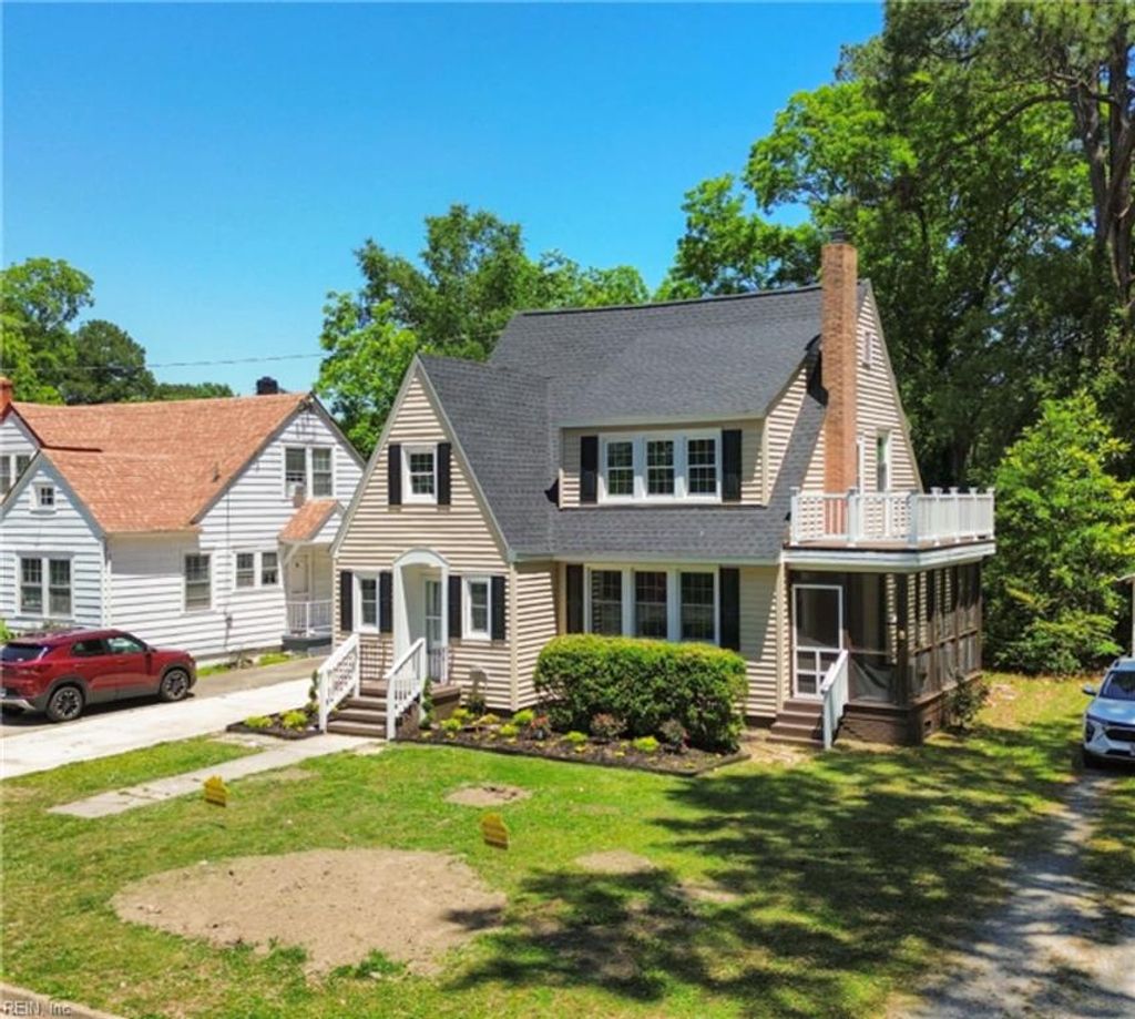 Photo of 506 Walnut Street, Franklin, VA 23851 (MLS # 10635520)