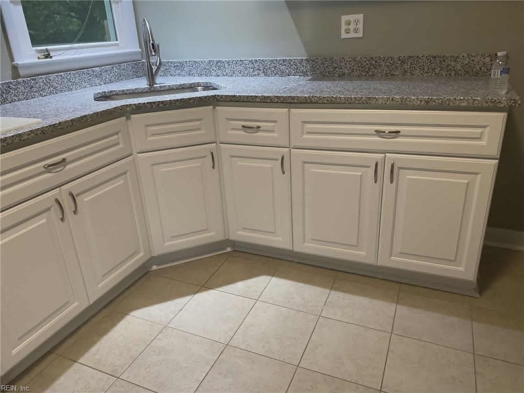 Photo of 13 Murray Avenue, Hampton, VA 23666 (MLS # 10612057)