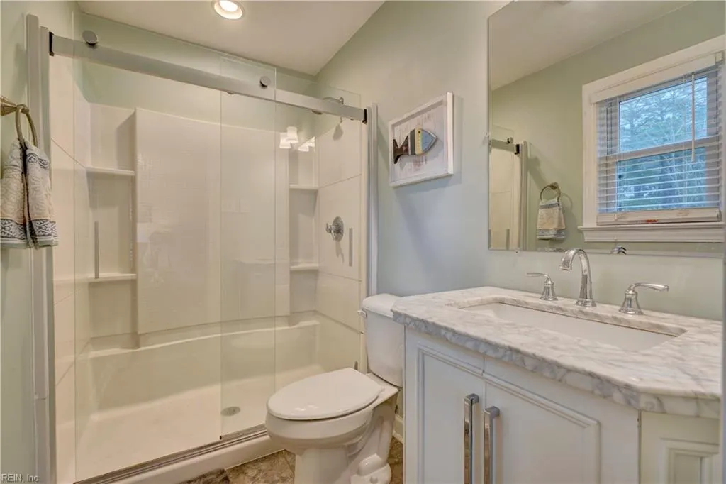 Portsmouth, Virginia 23701, United States, 3 Bedrooms Bedrooms, ,2 BathroomsBathrooms,Residential,Pending,7557