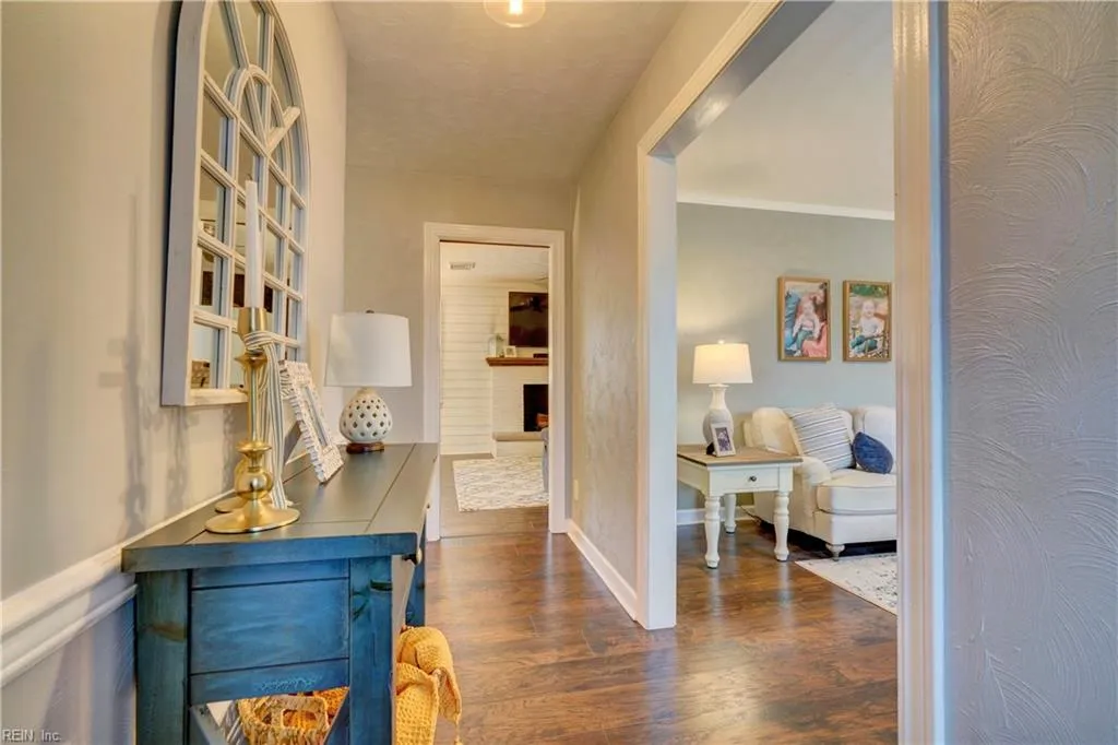 Portsmouth, Virginia 23701, United States, 3 Bedrooms Bedrooms, ,2 BathroomsBathrooms,Residential,Pending,7557