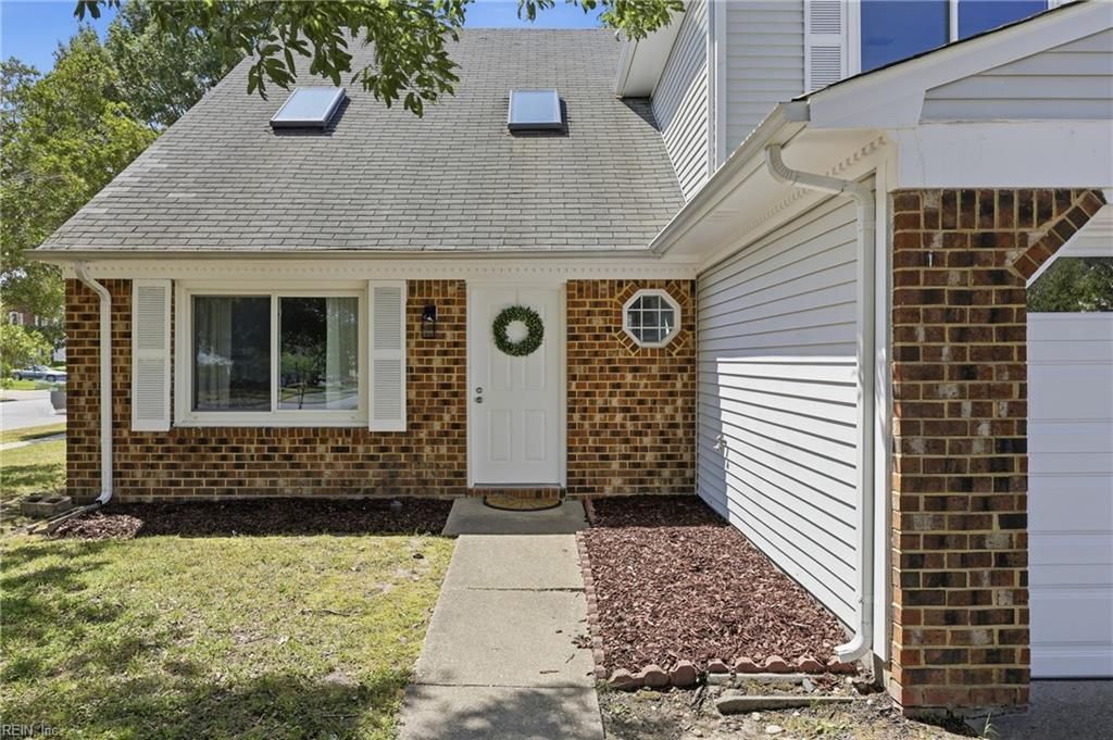 Photo of 3148 Glastonbury Drive, Virginia Beach, VA 23453 (MLS # 10635986)