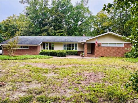 24420 Lovers LN Windsor VA 23487