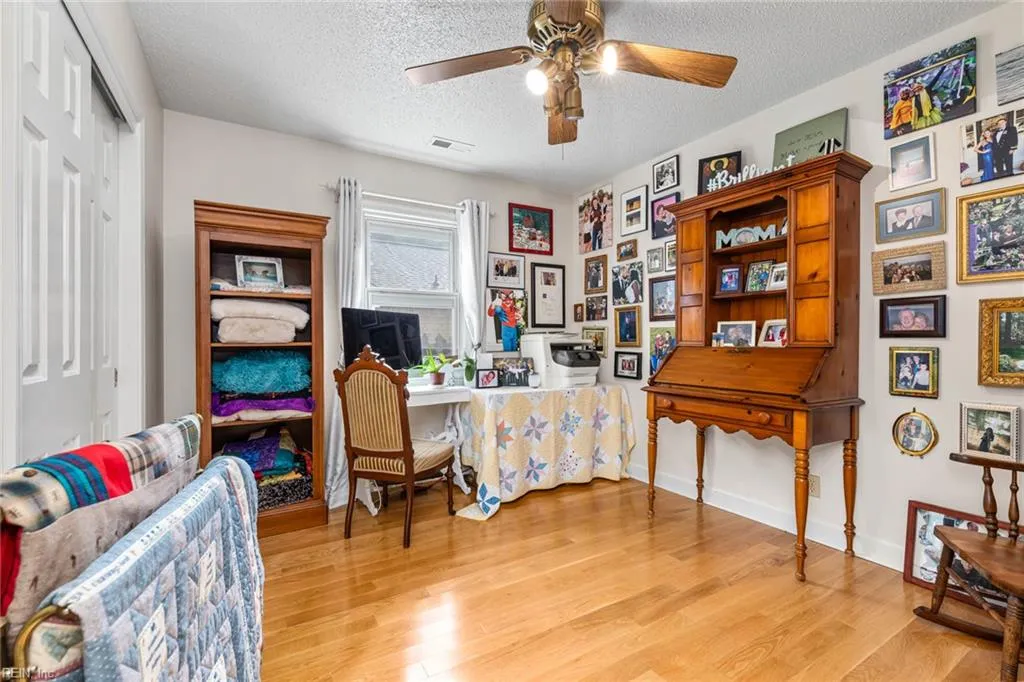 Virginia Beach, Virginia 23464, United States, 3 Bedrooms Bedrooms, ,2 BathroomsBathrooms,Residential,Active,237436