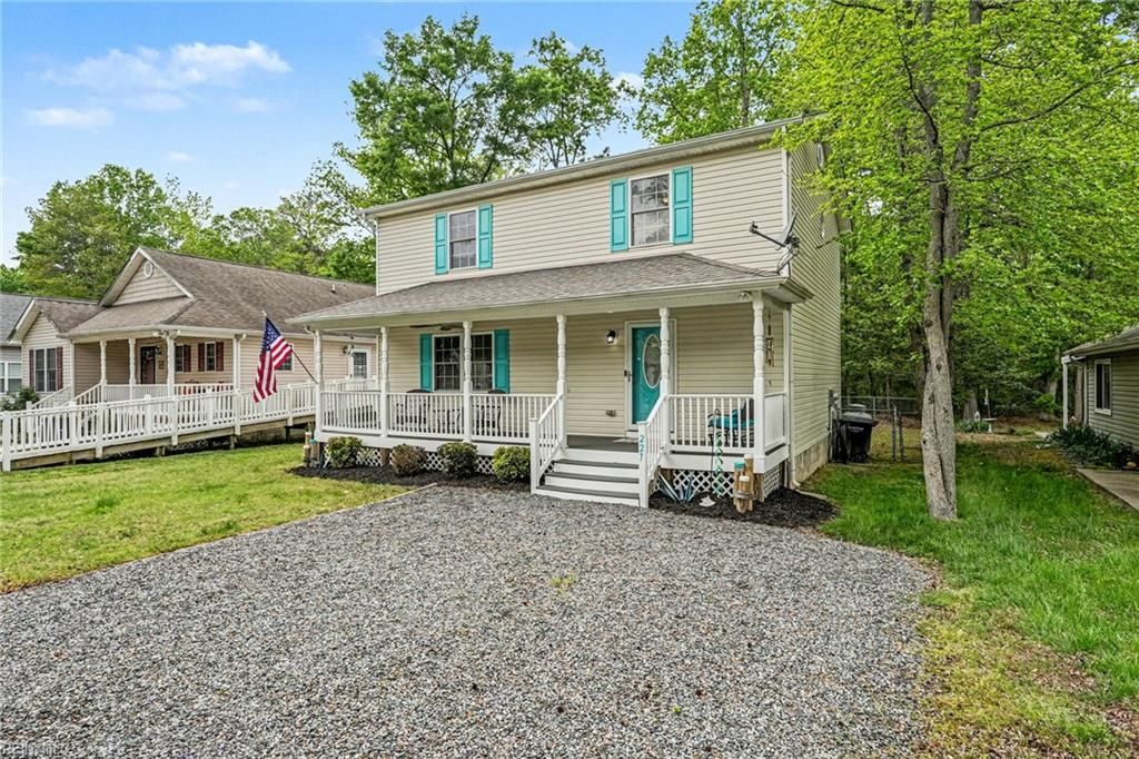 Photo of 227 12th Street, Other, VA 99999 (MLS # 10633243)