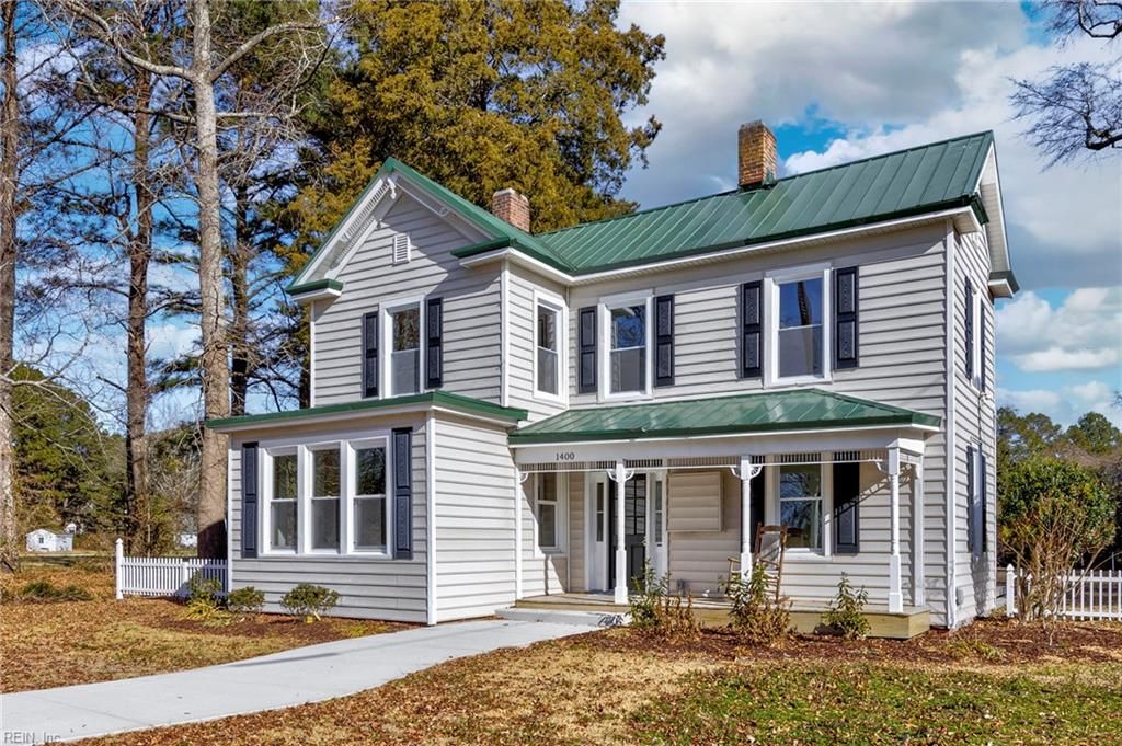 Photo of 1400 FENTRESS Road, Chesapeake, VA 23322 (MLS # 10633925)