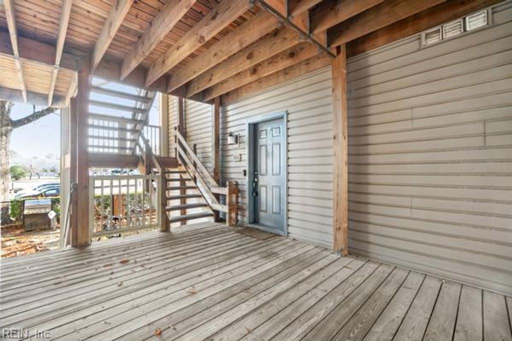 Photo of 410 Delaware Avenue #101, Norfolk, VA 23508 (MLS # 10612875)