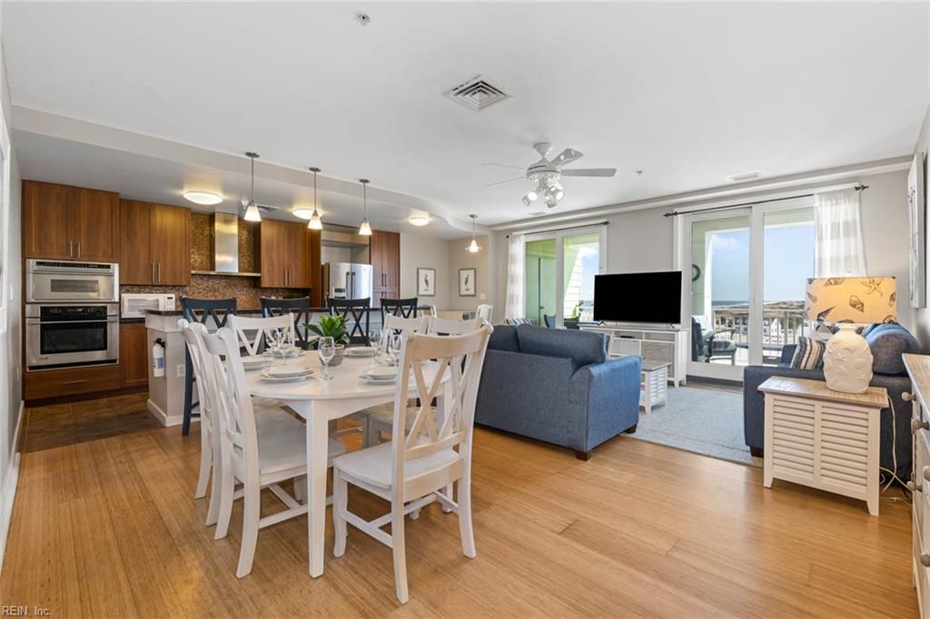 Photo of 3738 Sandpiper Road #427B, Virginia Beach, VA 23456 (MLS # 10575167)