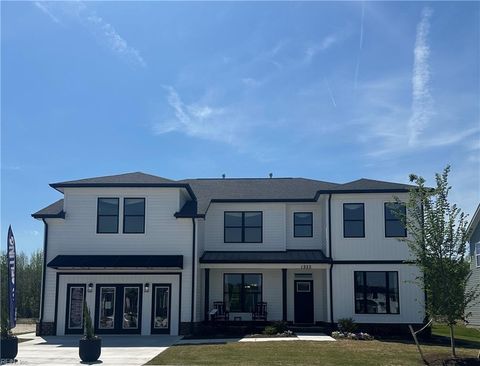 1302 Sebastain CT Chesapeake VA 23322