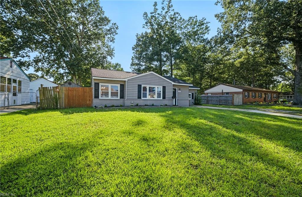 Photo of 305 Hospital Drive, Virginia Beach, VA 23452 (MLS # 10651418)