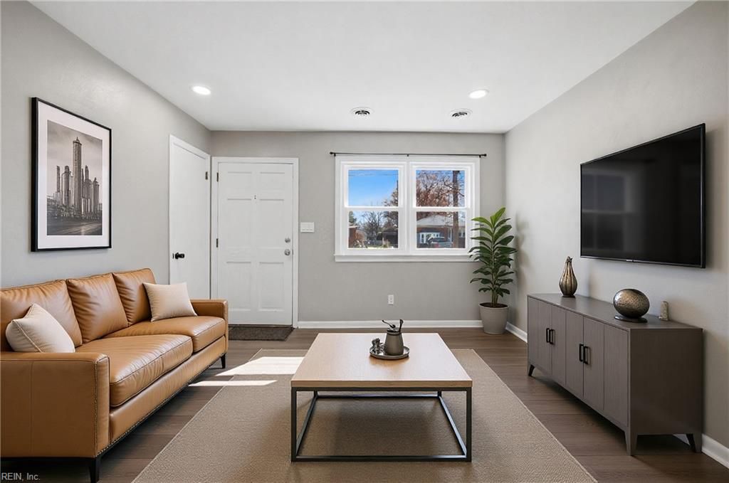 Photo of 1515 Linden Avenue, Chesapeake, VA 23325 (MLS # 10624647)