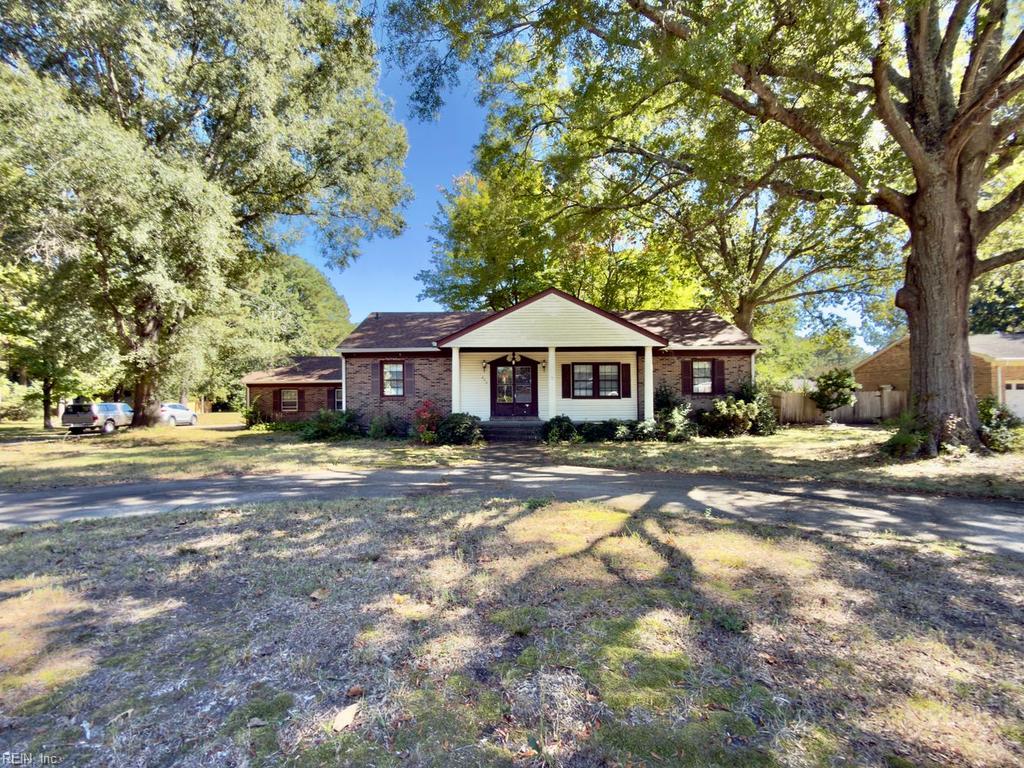 Photo of 800 Little Neck Road, Virginia Beach, VA 23452 (MLS # 10656594)