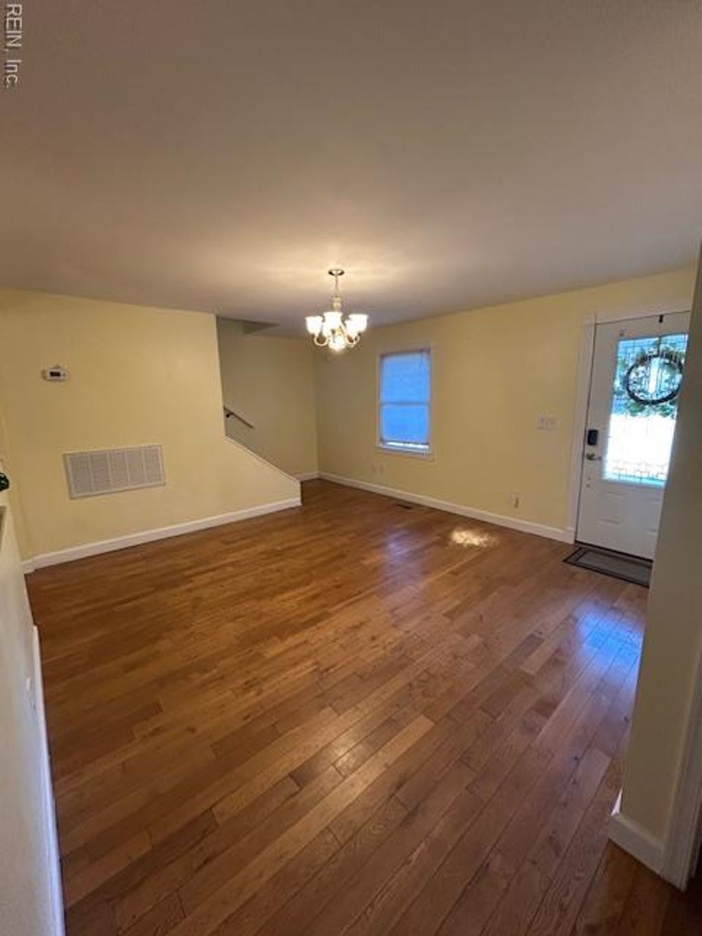 Photo of 8021 Glen Road W, Norfolk, VA 23505 (MLS # 10618585)