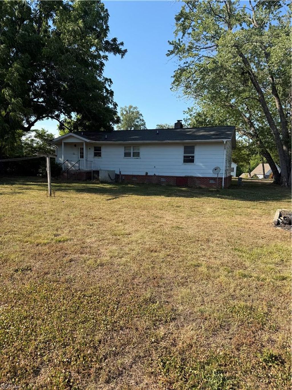 Photo of 6748 Calhoun Street, Gloucester, VA 23061 (MLS # 10635443)