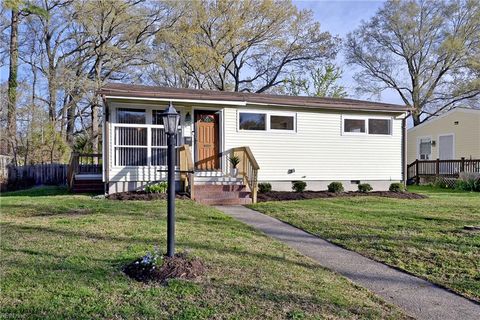 Photo of 707 72nd Street, Newport News, VA 23605 (MLS # 10626752)