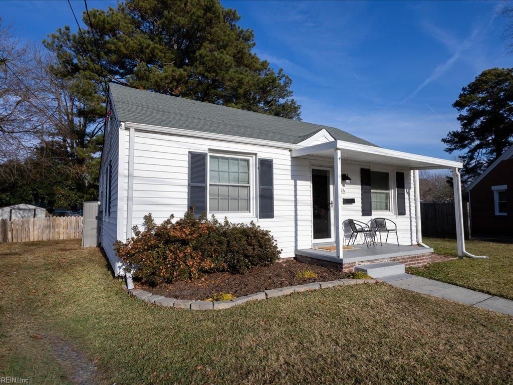 Photo of 26 W Colin Drive, Portsmouth, VA 23701 (MLS # 10613443)