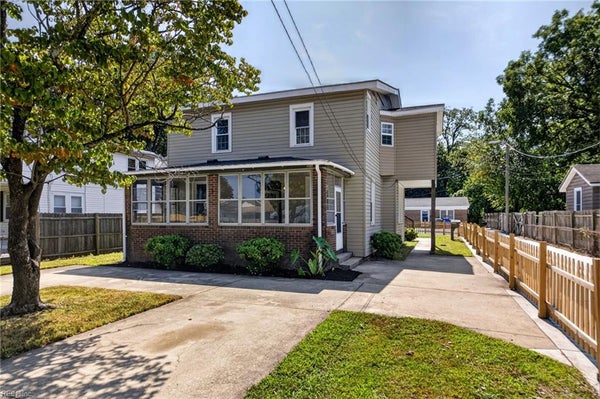 1139 E LEICESTER AVE, NORFOLK, VA 23503 - Image b727e5ca5df3a0fb5e7b83880d68a57b/2843343315