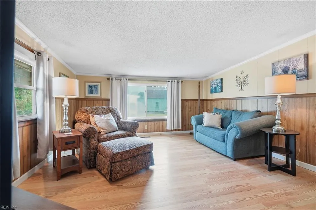 Chesapeake, Virginia 23325, United States, 3 Bedrooms Bedrooms, ,2 BathroomsBathrooms,Residential,Active,256300