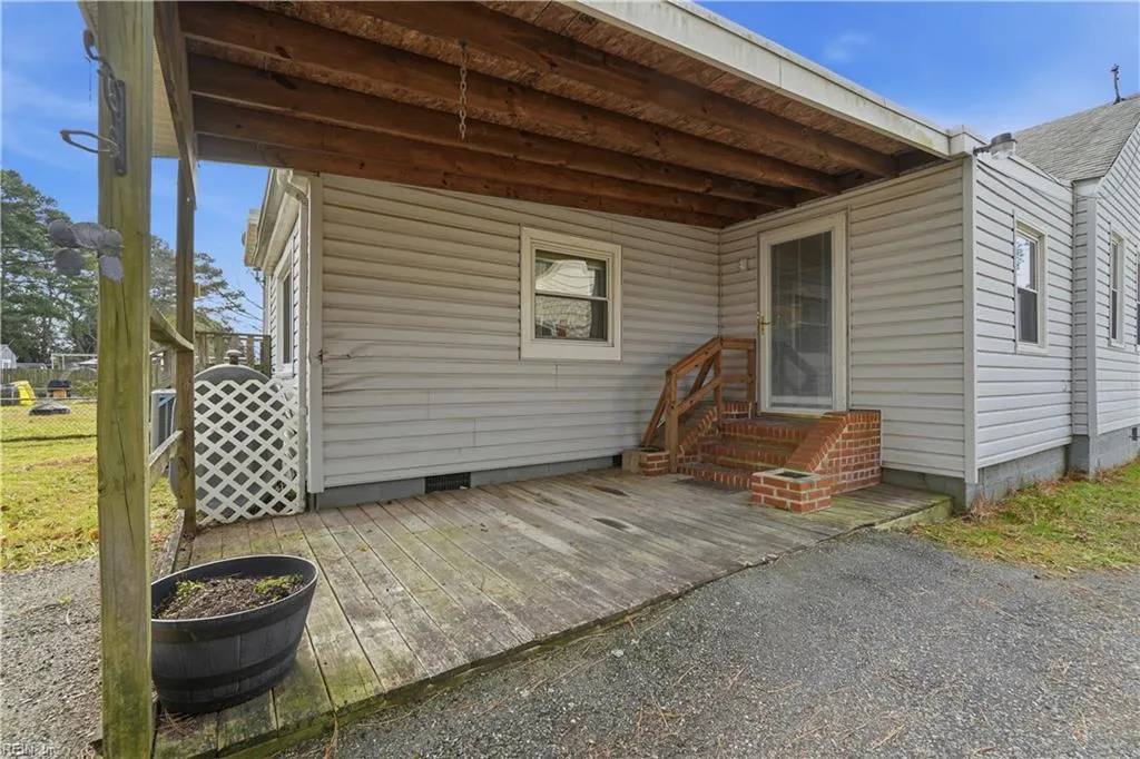 Chesapeake, Virginia 23325, United States, 3 Bedrooms Bedrooms, ,2 BathroomsBathrooms,Residential,Active,256300