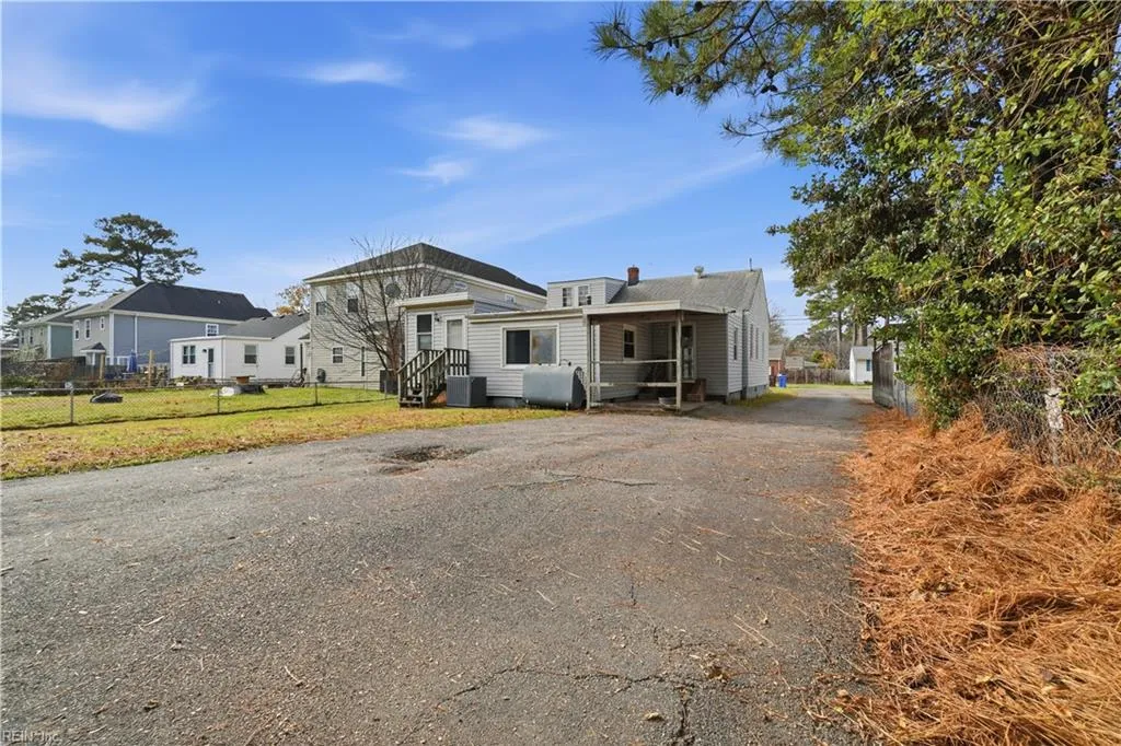 Chesapeake, Virginia 23325, United States, 3 Bedrooms Bedrooms, ,2 BathroomsBathrooms,Residential,Active,256300