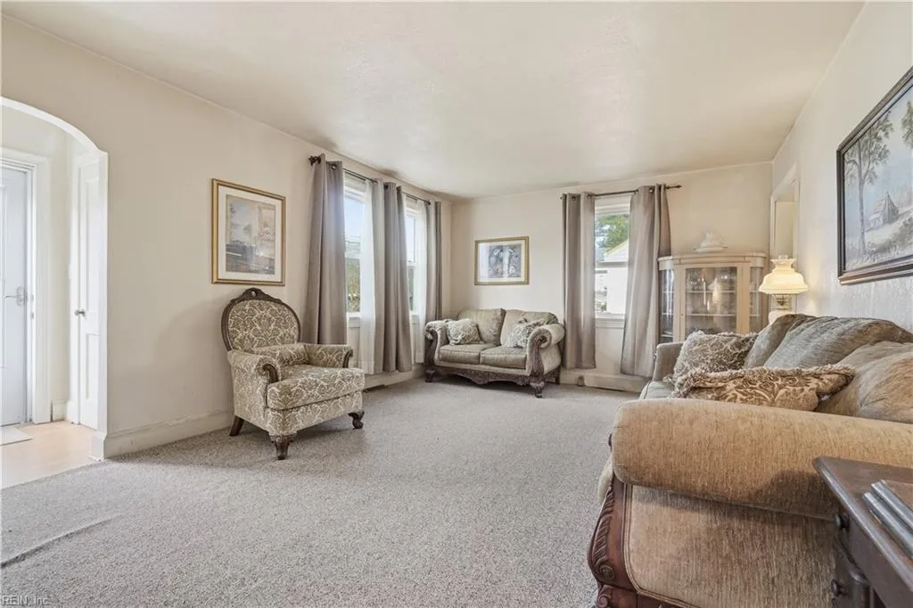 Chesapeake, Virginia 23325, United States, 3 Bedrooms Bedrooms, ,2 BathroomsBathrooms,Residential,Active,256300