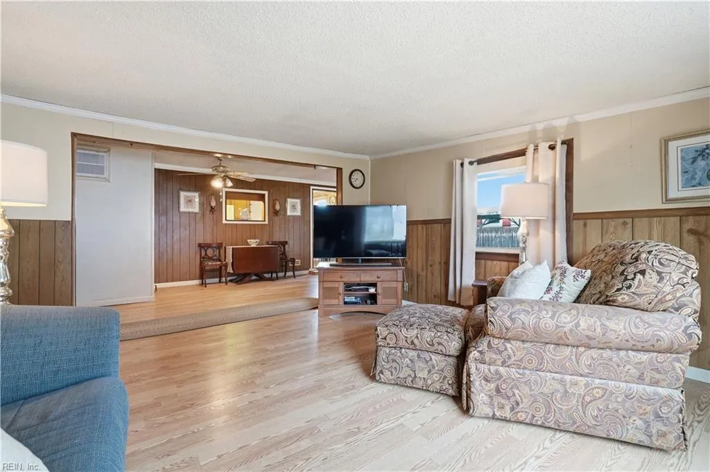 Chesapeake, Virginia 23325, United States, 3 Bedrooms Bedrooms, ,2 BathroomsBathrooms,Residential,Active,256300