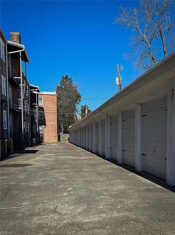 Norfolk, Virginia 23517, United States, 3 Bedrooms Bedrooms, ,2 BathroomsBathrooms,Residential,Active,96609