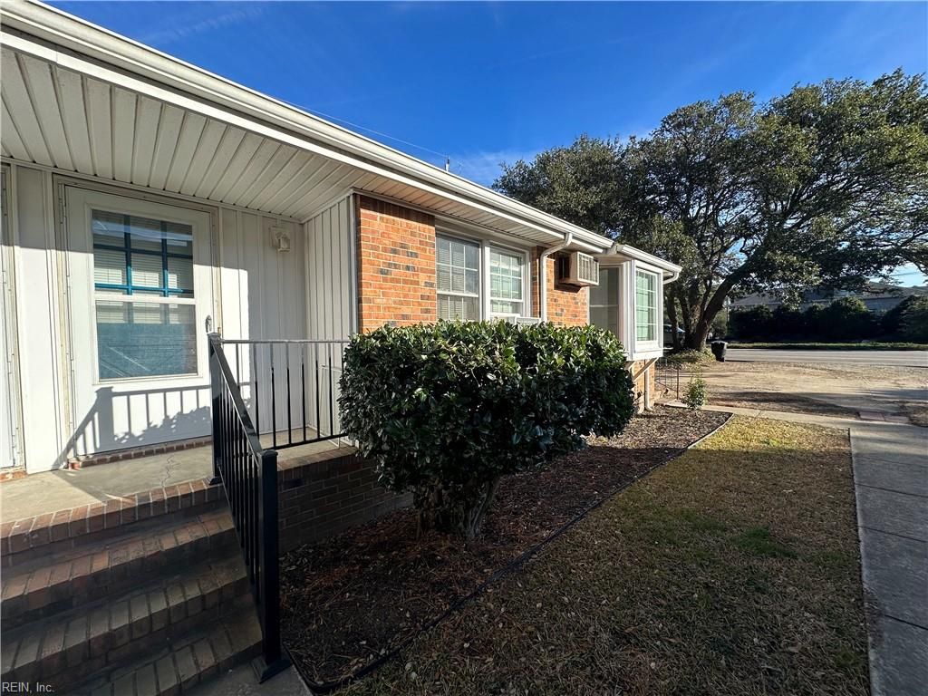 Photo of 2620 Shore Drive #A, Virginia Beach, VA 23451 (MLS # 10617442)
